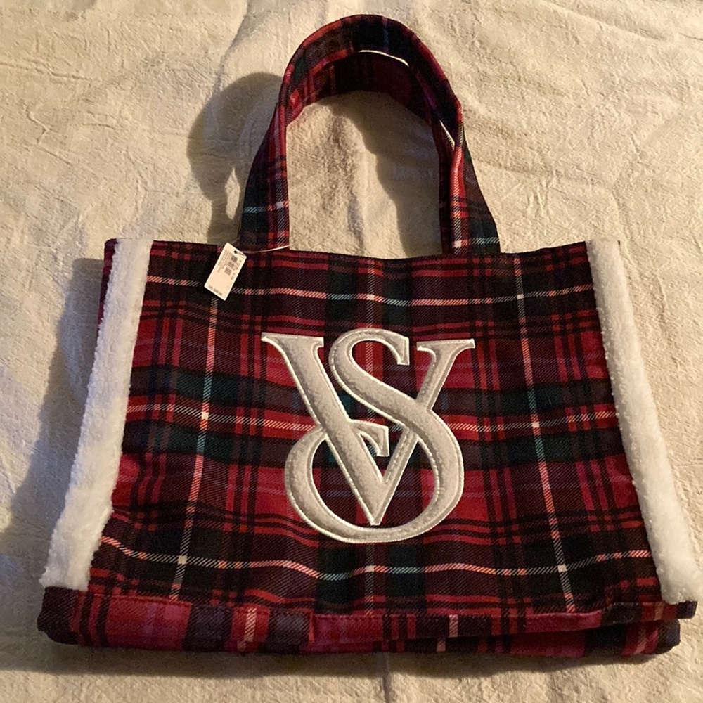 Very Nice brand new VICTORIA SECRET Tote Bag